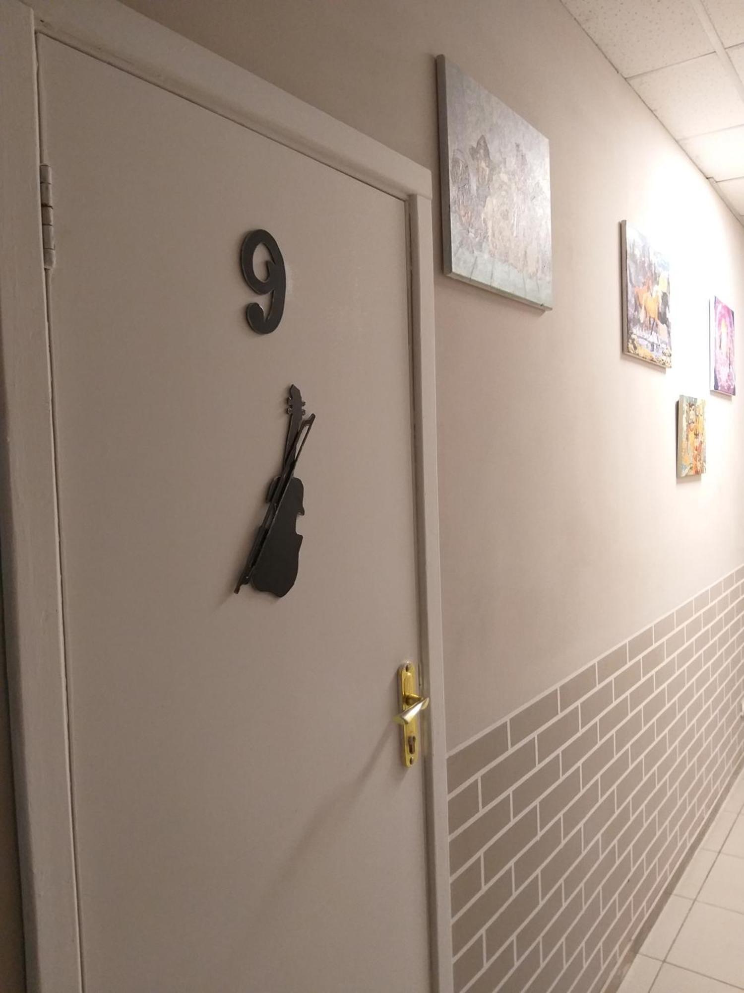 Sherlock Hotel Харьков Экстерьер фото