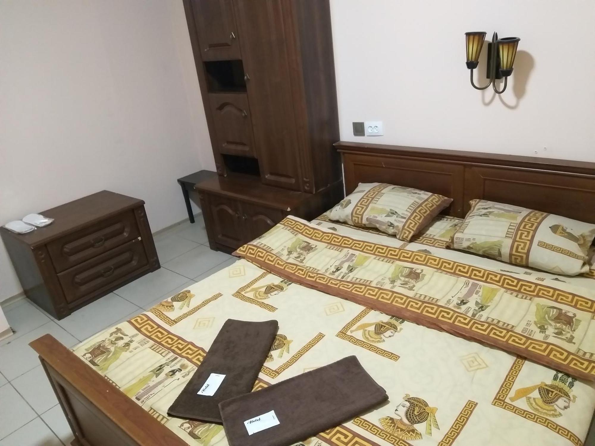 Sherlock Hotel Харьков Экстерьер фото